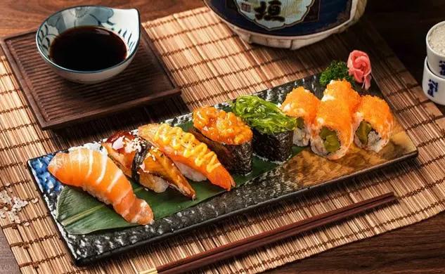 日本特色美食 下列哪种食物是日本特色美食 